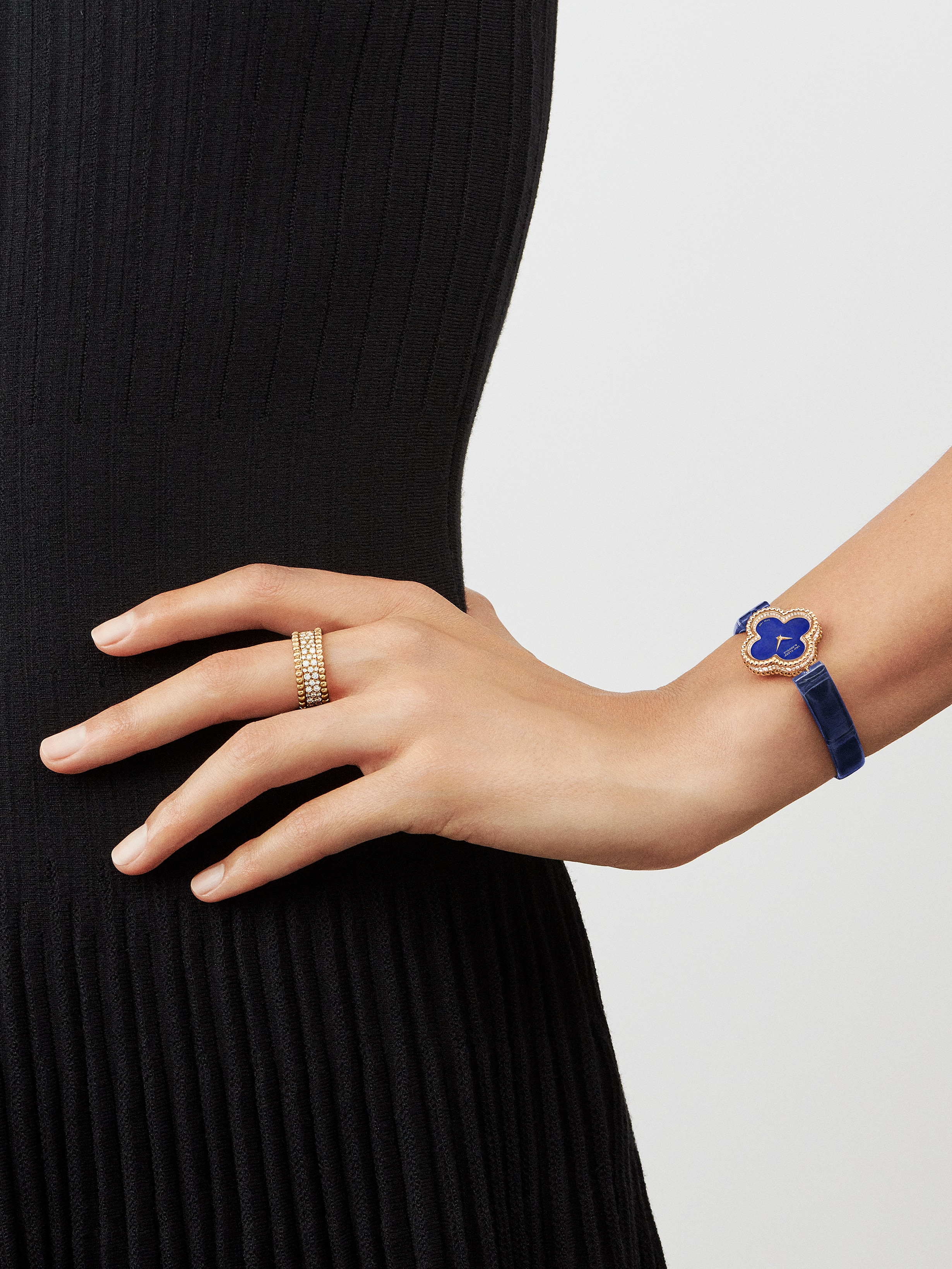 Sweet Alhambra watch, 18K yellow gold, Diamond:  185 stones,  0.74 carat, Lapis Lazuli:  1 stone, Worn Alternative, Watch - Van Cleef & Arpels