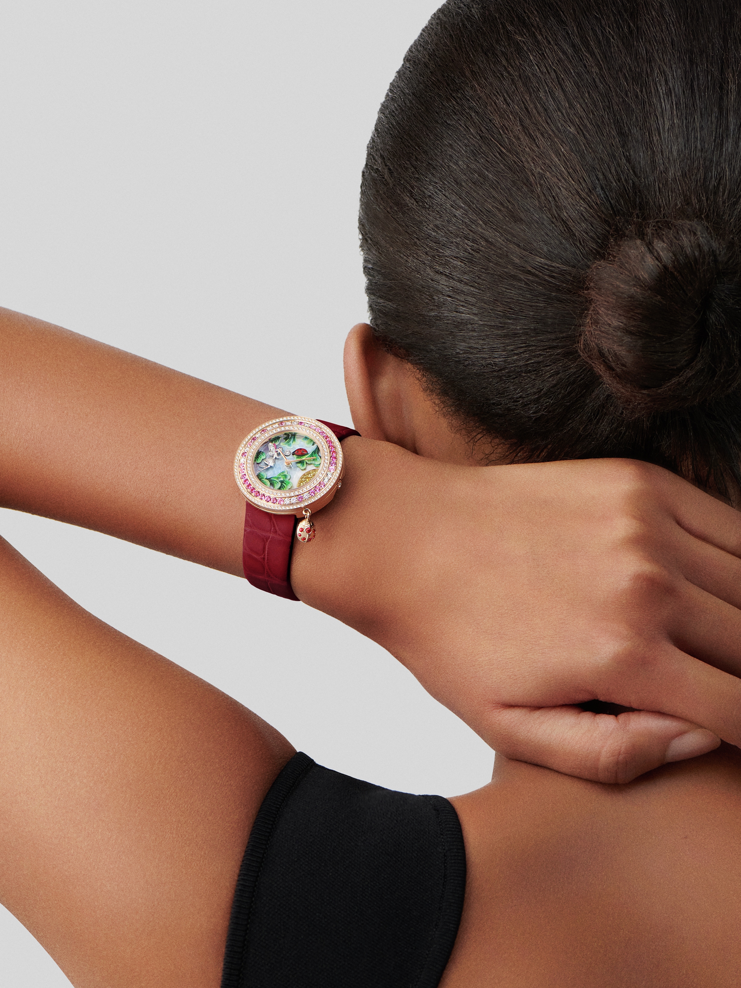 Charms Coccinelle Féerique watch, 18K rose gold, Diamond:  229 stones,  1.23 carats, Mother-of-pearl:  1 stone, Ruby:  7 stones,  0.06 carat, Sapphire:  45 stones,  1.06 carats, Worn Alternative, Watch - Van Cleef & Arpels