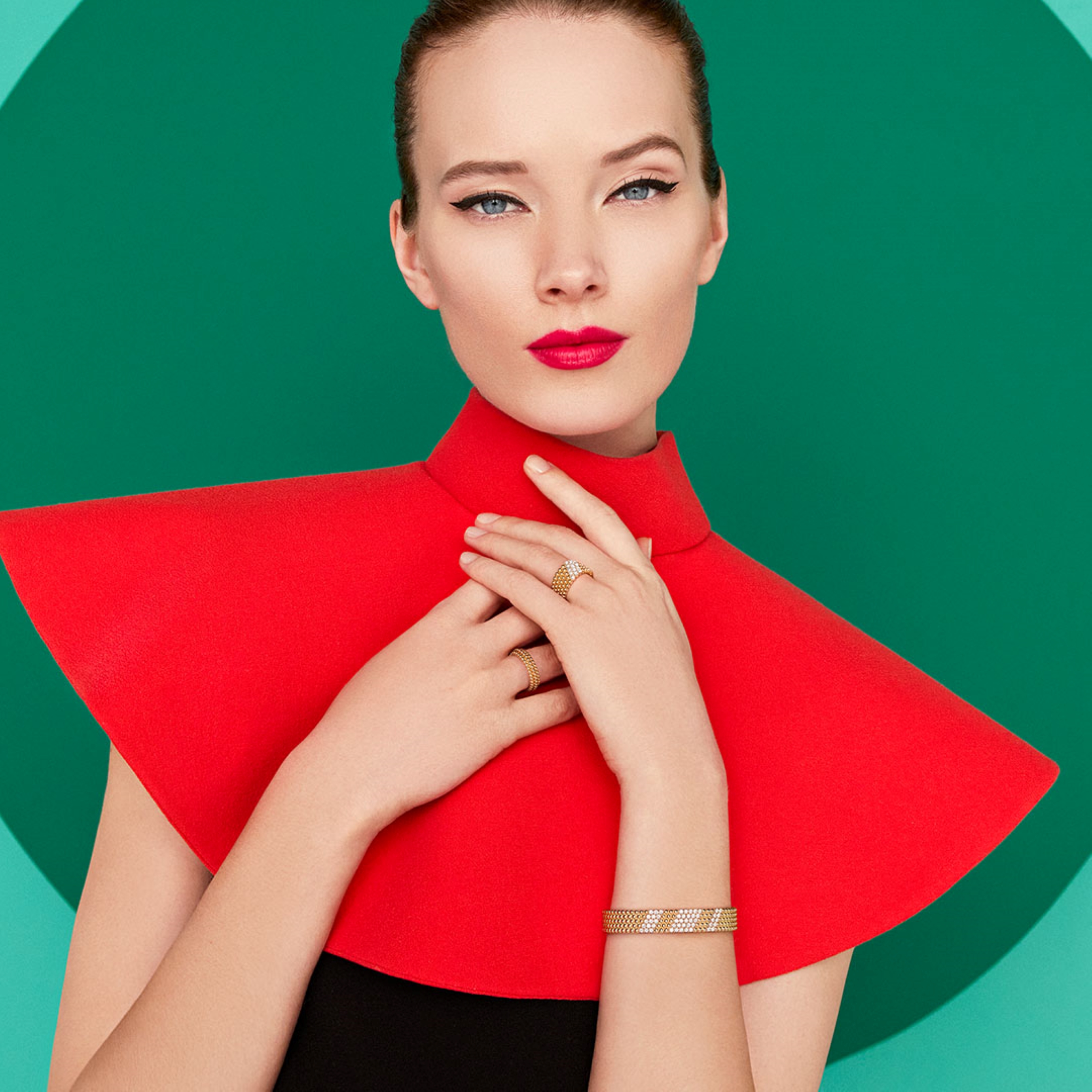 Perlée diamonds bracelet and ring, 5 rows, 18K yellow gold, diamonds. Perlée pearls of gold ring, 3 rows, 18K yellow gold. Perlée® collection, Van Cleef & Arpels.